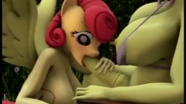 MLP Fluttershys Mother Gives Great Blow Jobs And Deep Throats Futa Cock [My Young Pony (MLP)]