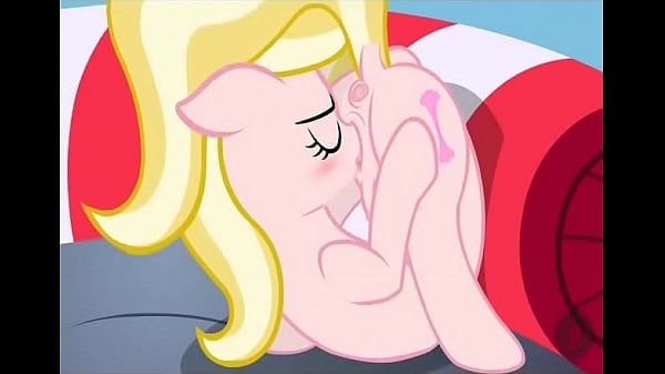 Bubblegum Kissing Solo Masturbation - Naughtybronycom [Furry, My Young Pony (MLP)]