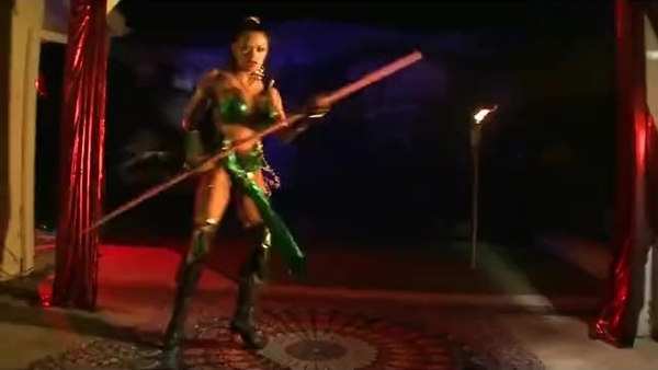 Cosplay Tease with Big Boobs [Mortal Kombat]