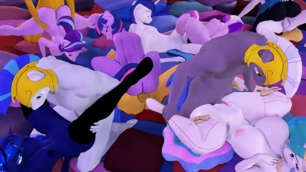 MLP ORGY 3D - Royal Guards Fucking Princesses - Celestia X Luna - CLOP 3D [My Young Pony (MLP)]