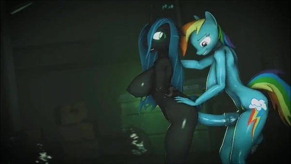 Chrysalis paying for her crimes [My Young Pony (MLP)]